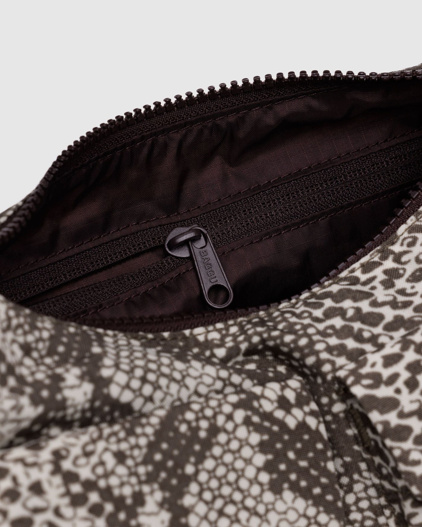 Cargo Shoulder Bag F3