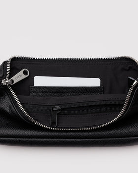 Recycled Leather Pochette E8