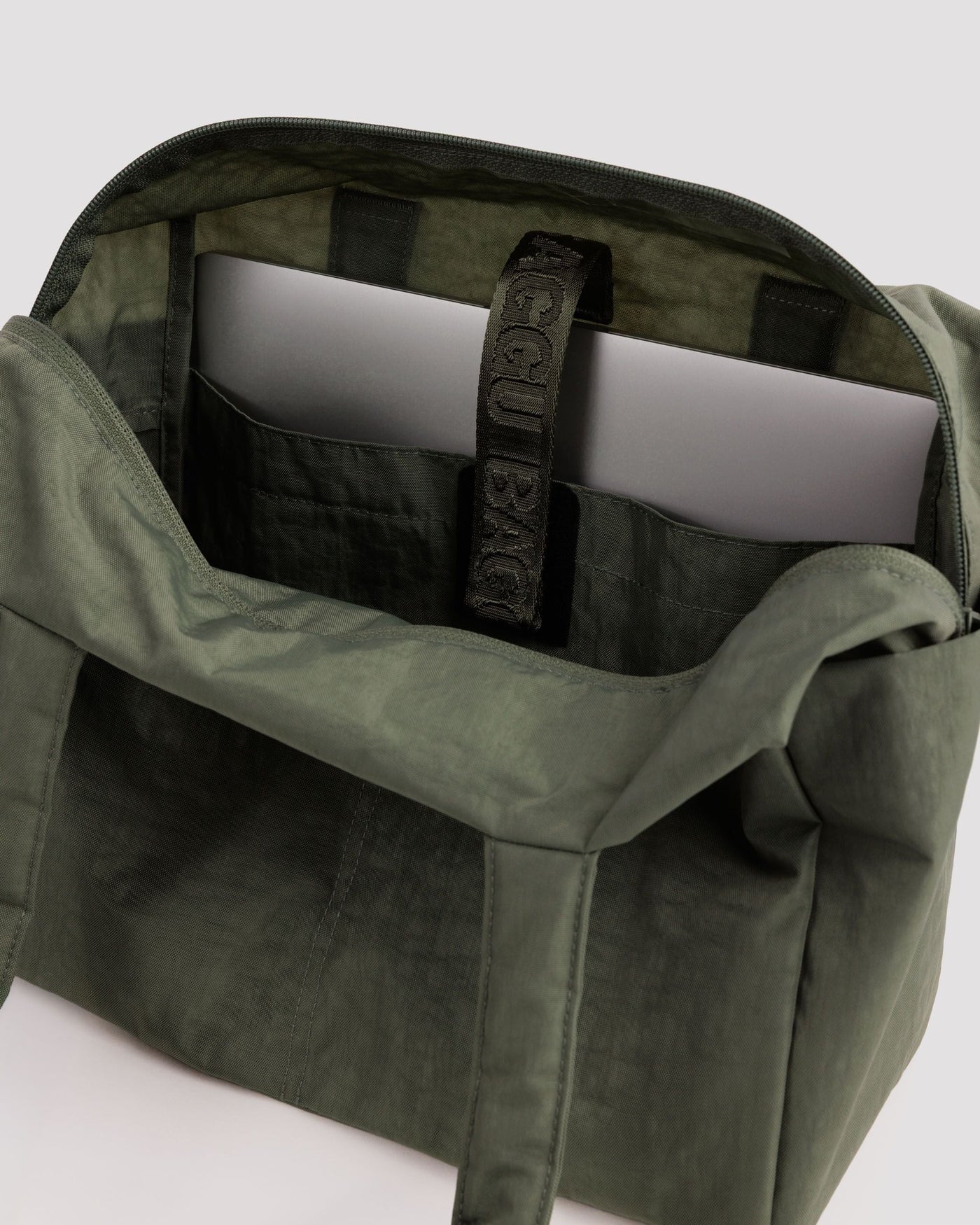Everyday Cloud Bag Q6