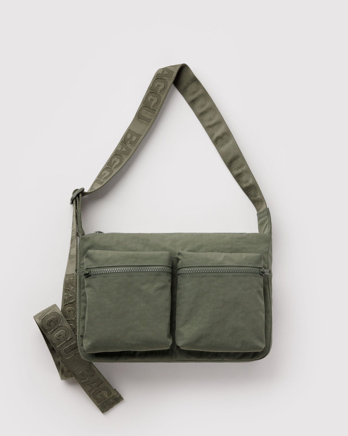 Medium Cargo Crossbody T8