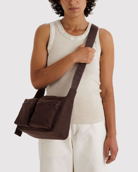 Medium Cargo Crossbody T8