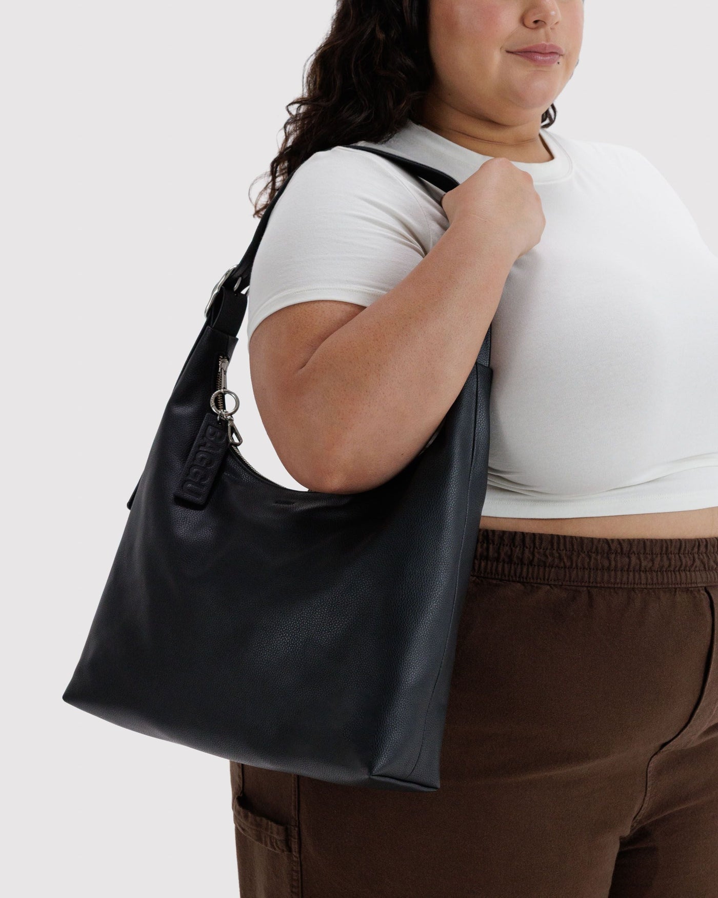 Recycled Leather Shoulder Bag P8